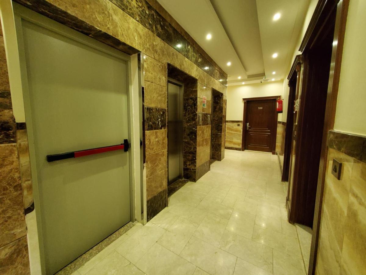Quiet Dreams - Serviced Apartments Quarysh Branch Dzsidda Kültér fotó